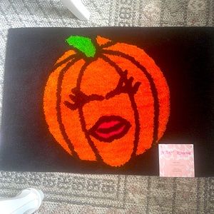 BNWT Betsey Johnson Bath Mat